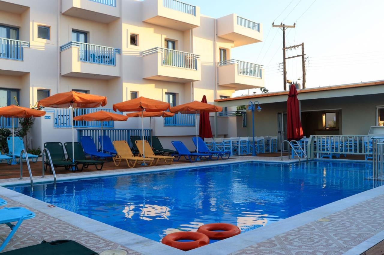 Blue Sky Hotel Apts Gouves Eksteriør billede